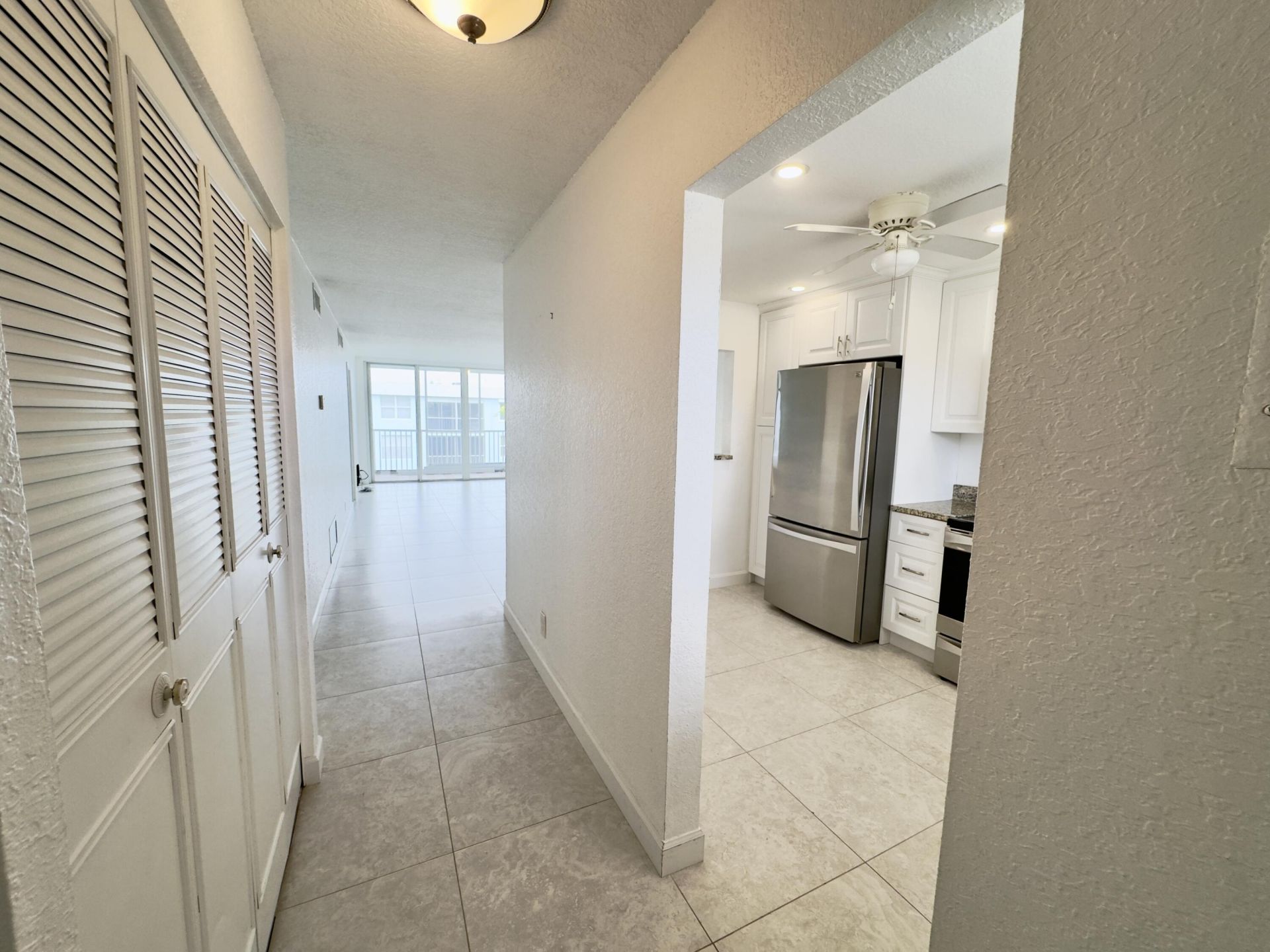 2016 S Federal Highway, Unit 404, Boynton Beach, FL 33435 Photo
