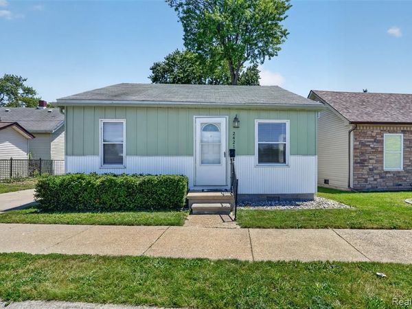 2421 5th Street, Trenton, MI 48183