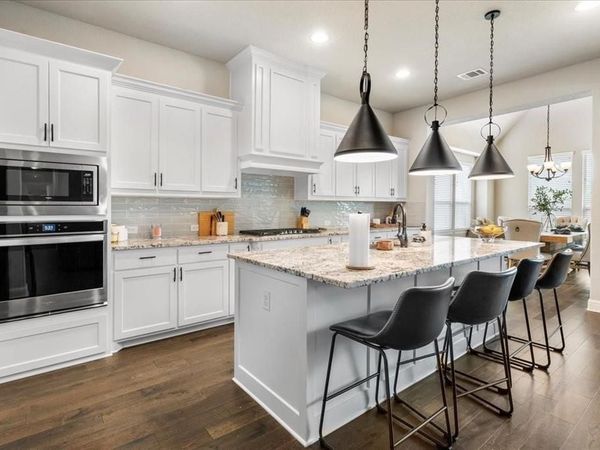 1218 Woodside Drive , Mansfield, TX 76063