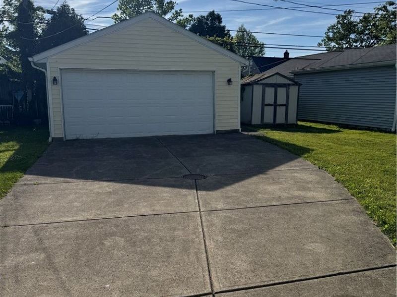 1572 Woodrow Avenue, Mayfield Heights, OH 44124 Photo 18