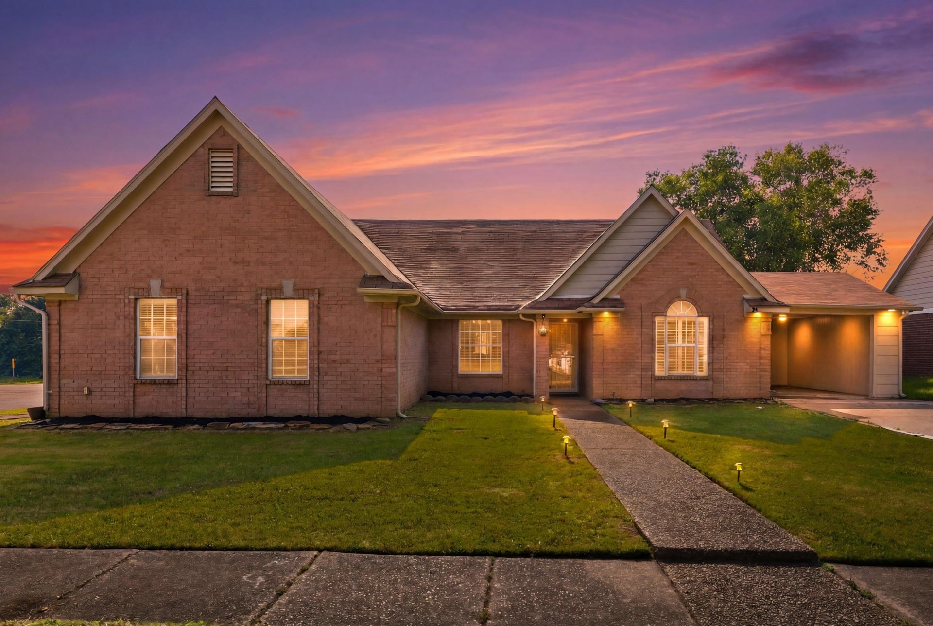 5364 Meadow Cross Dr, Memphis, TN 38141 Main Photo