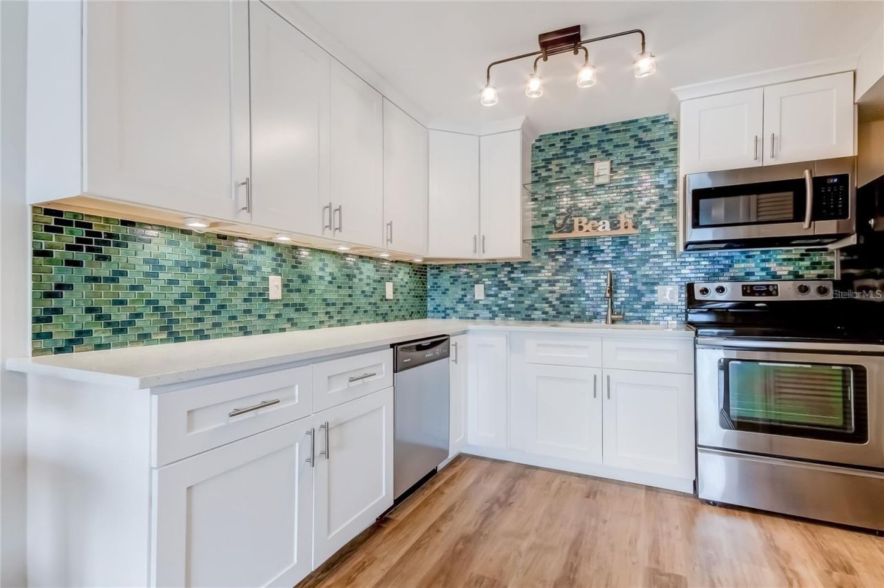51 Island Way , Unit 104, Clearwater Beach, FL 33767 Photo