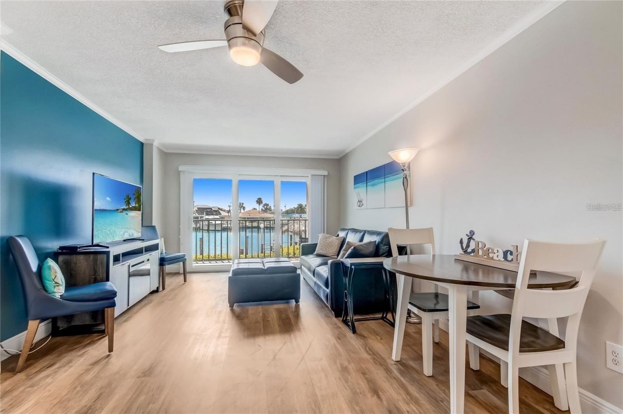 51 Island Way , Unit 104, Clearwater Beach, FL 33767 Photo