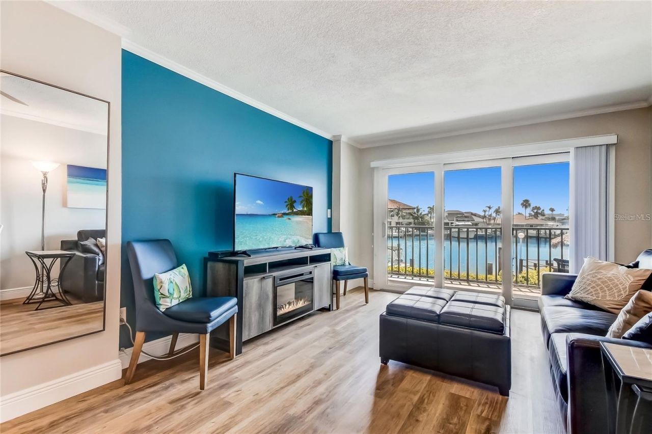 51 Island Way , Unit 104, Clearwater Beach, FL 33767 Photo