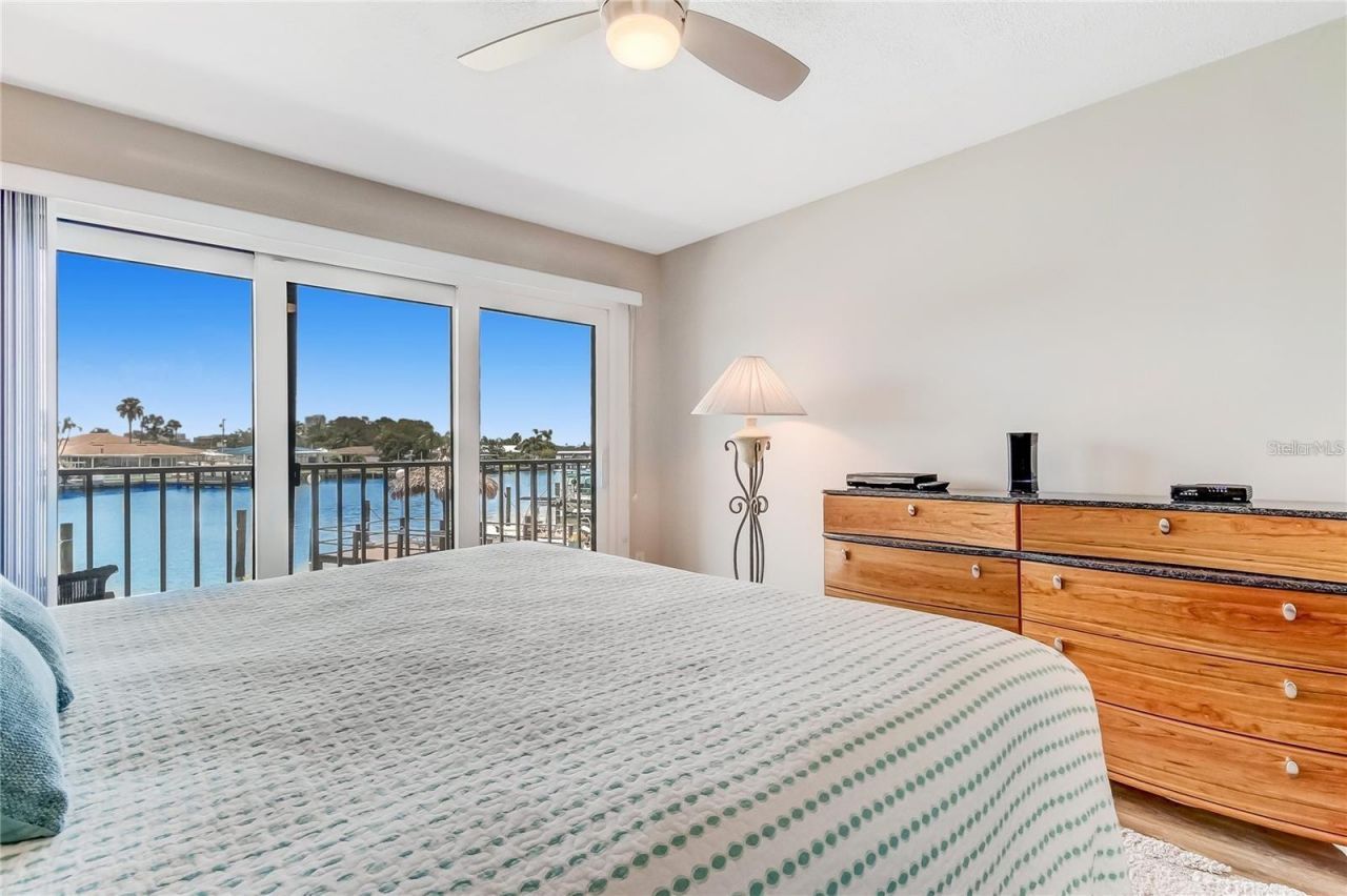 51 Island Way , Unit 104, Clearwater Beach, FL 33767 Photo