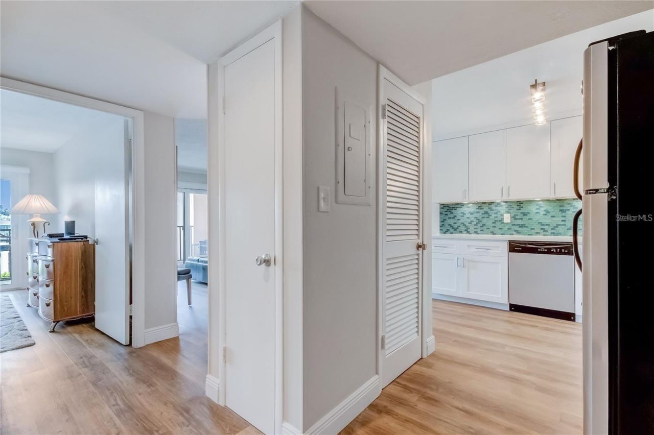 51 Island Way , Unit 104, Clearwater Beach, FL 33767 Photo