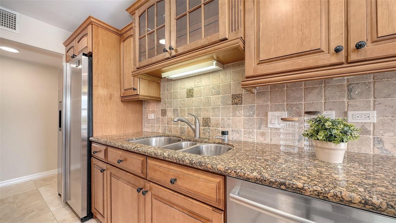 1750 Benjamin Franklin Drive, Unit 5F, Sarasota, FL 34236 Photo