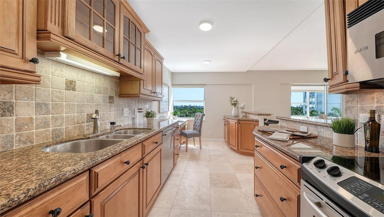 1750 Benjamin Franklin Drive, Unit 5F, Sarasota, FL 34236 Photo