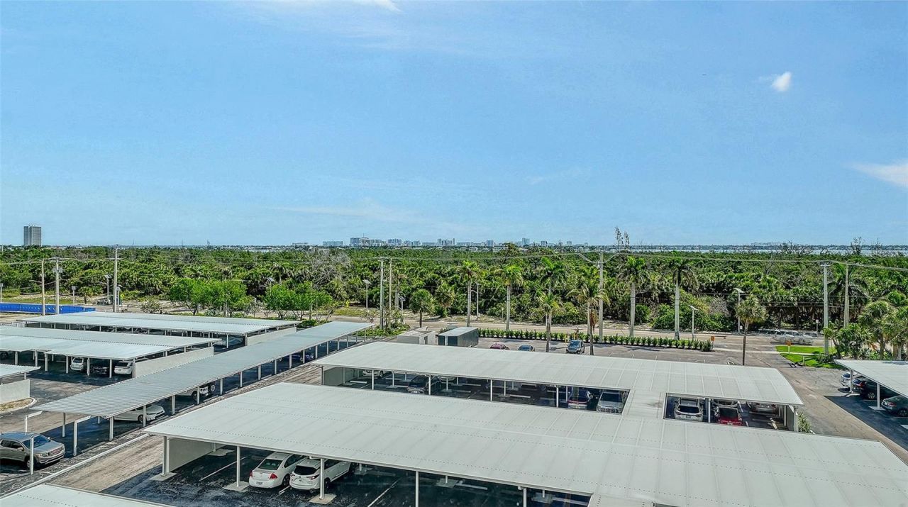 1750 Benjamin Franklin Drive, Unit 5F, Sarasota, FL 34236 Photo
