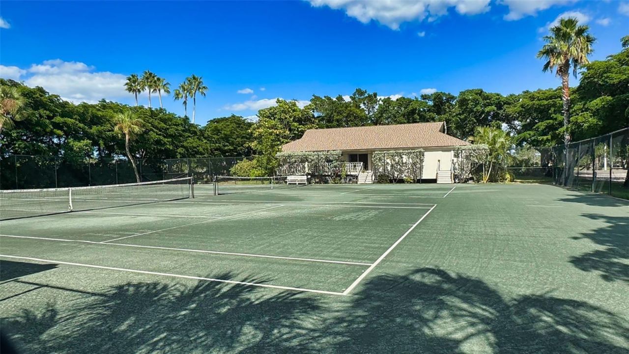 2301 Gulf Of Mexico Drive, Unit 12N, Longboat Key, FL 34228 Photo