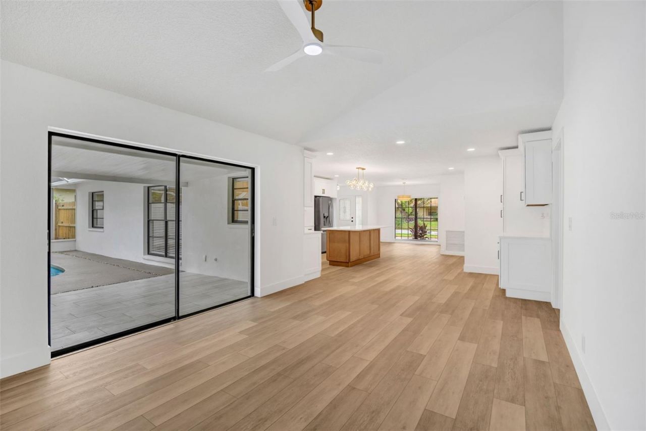 7818 Capwood Avenue, Tampa, FL 33637 Photo