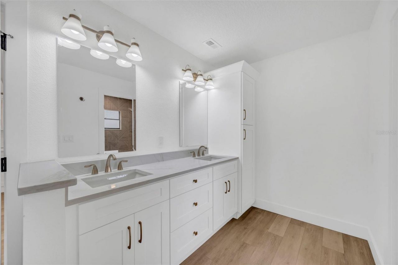 7818 Capwood Avenue, Tampa, FL 33637 Photo