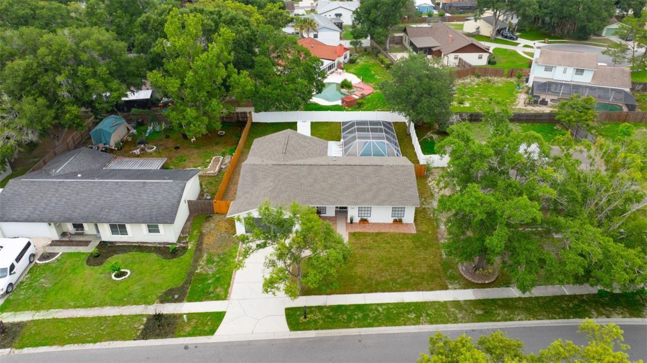 7818 Capwood Avenue, Tampa, FL 33637 Photo