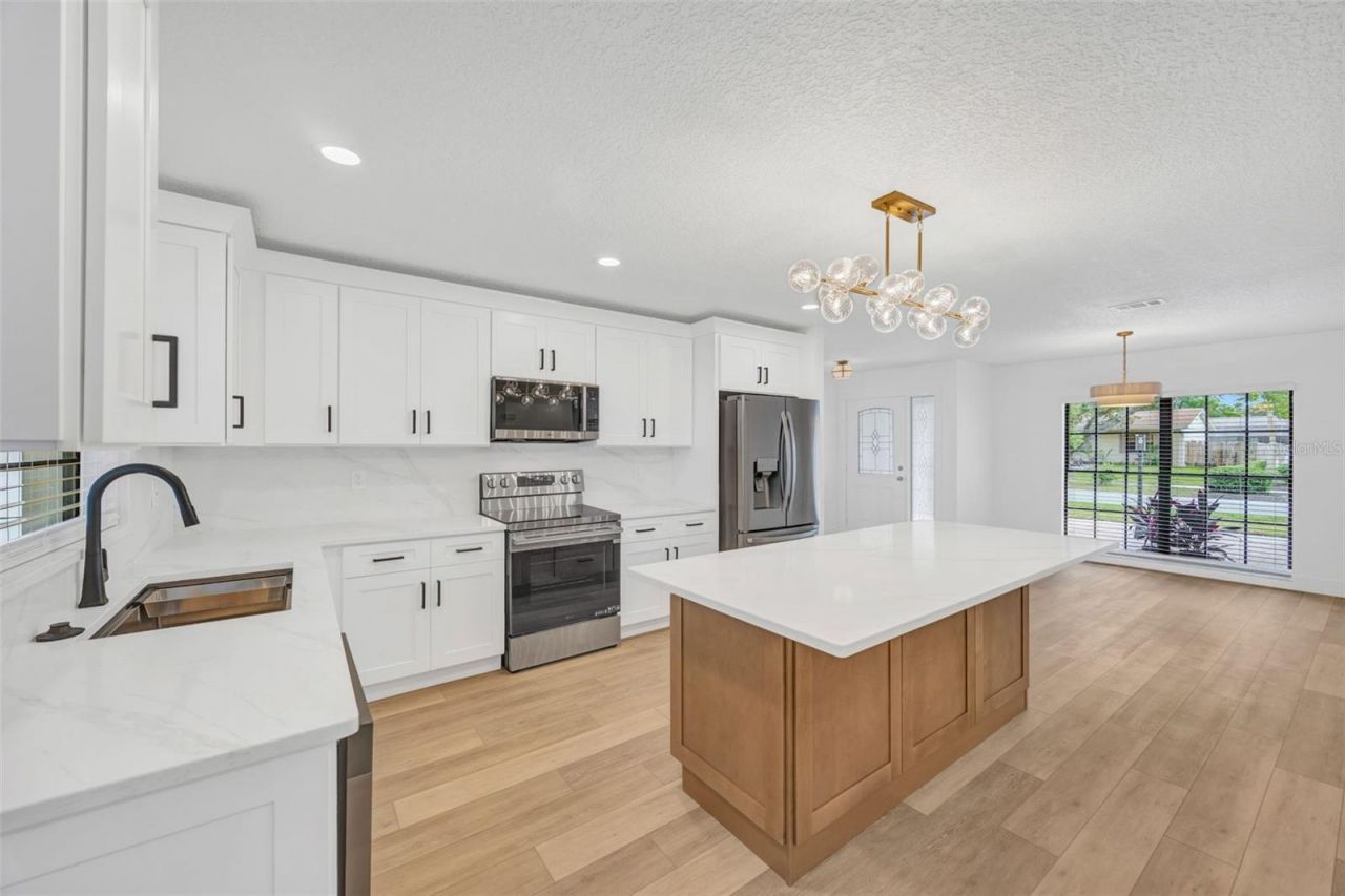 7818 Capwood Avenue, Tampa, FL 33637 Photo