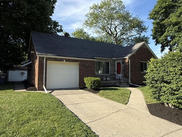 2340 Victory Avenue , Toledo, OH 43607