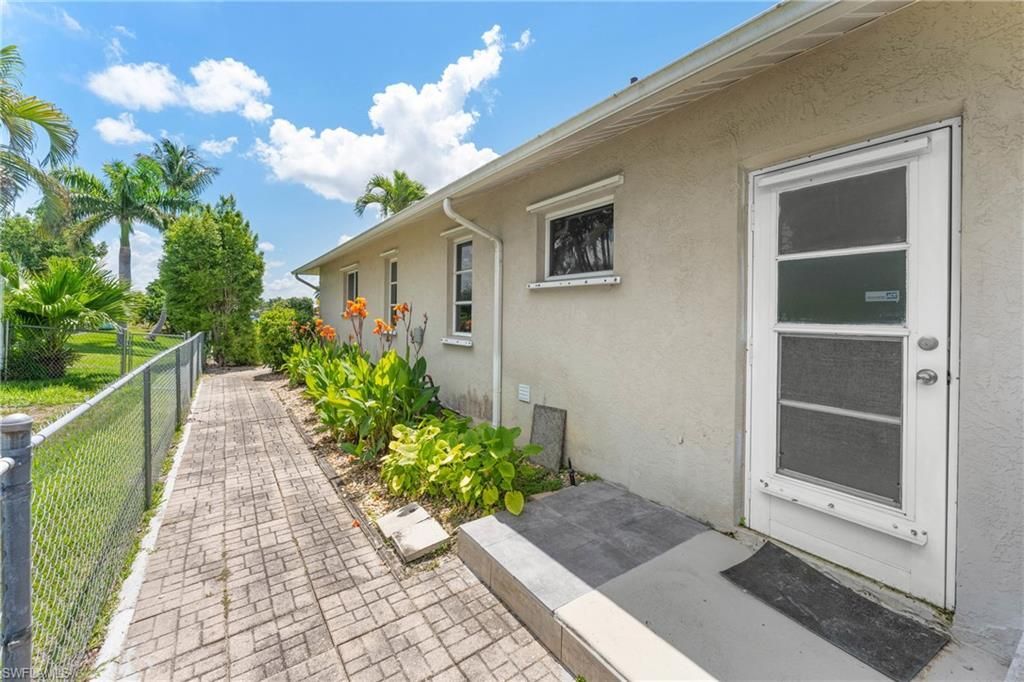3931 Pelican Blvd, Cape Coral, FL 33914 Photo
