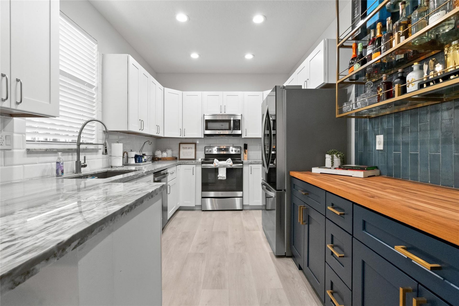 417 SW 8th Street, Fort Lauderdale, FL 33315 Photo