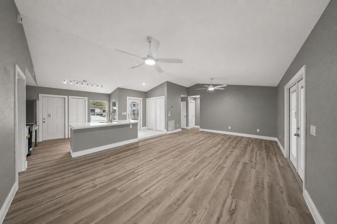 1917 SW Flower Lane, Port Saint Lucie, FL 34953 Photo