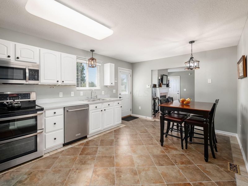 9736 Kilbourne Road, Sunbury, OH 43074 Photo 5