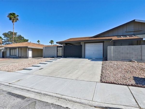 7005 Grassy Knoll Street , Las Vegas, NV 89147