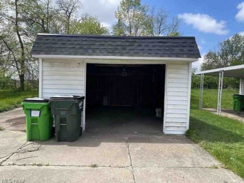 13170 Forestdale Drive, Garfield Heights, OH 44125 Photo 14