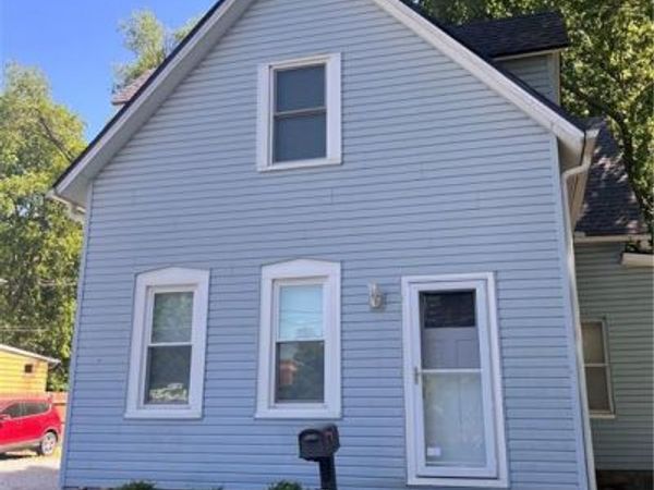 557 E Park Street, Olathe, KS 66061