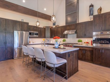 9101 Heartwood Drive, Truckee, CA 96161 Photo