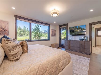 9101 Heartwood Drive, Truckee, CA 96161 Photo