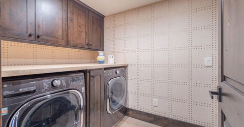 9101 Heartwood Drive, Truckee, CA 96161 Photo