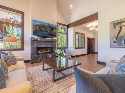 9101 Heartwood Drive, Truckee, CA 96161 Photo