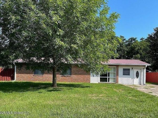 703 E Old Pass Road, Long Beach, MS 39560