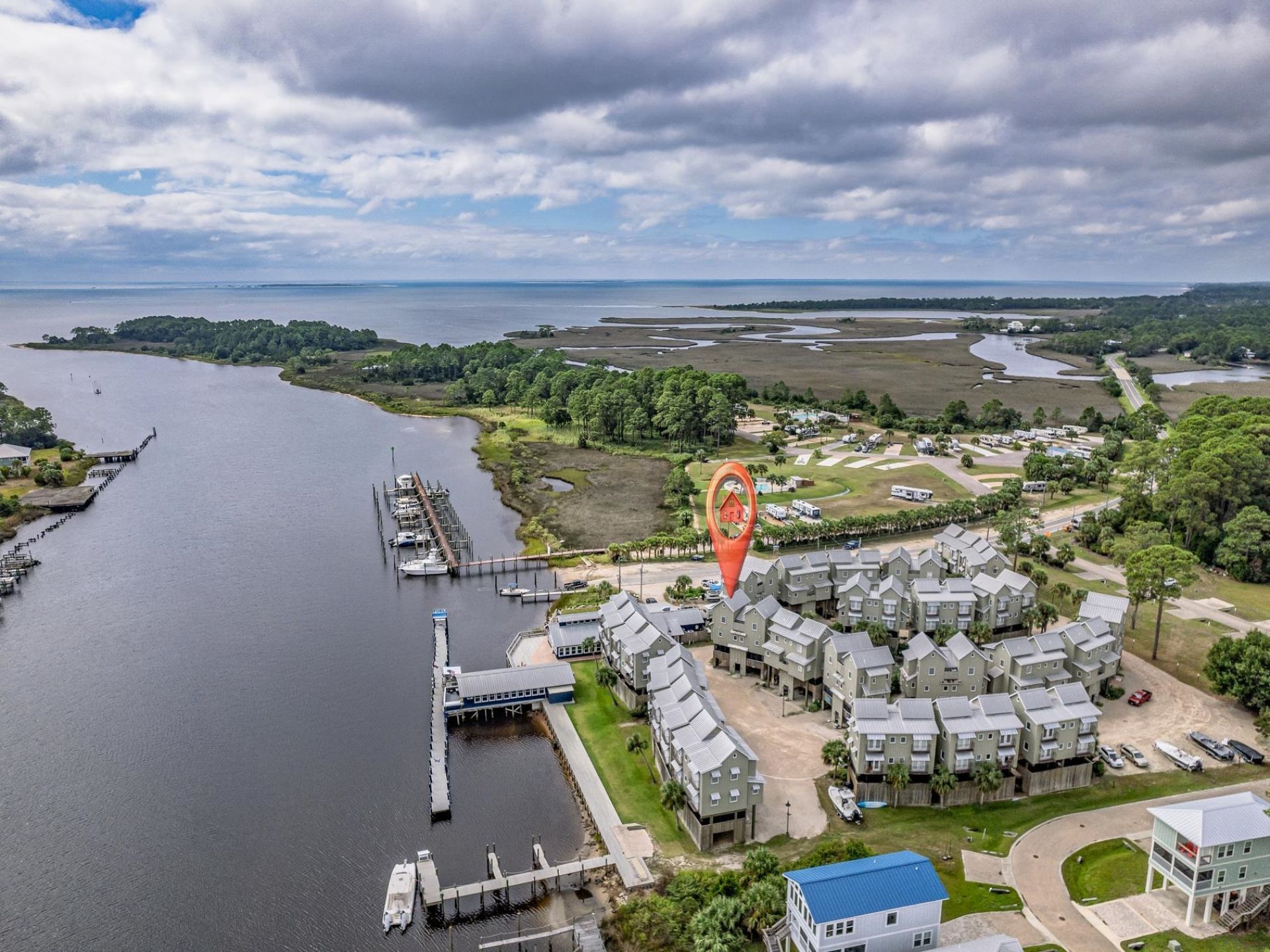 357 Pirates Landing Drive , Carrabelle, FL 32320 Photo