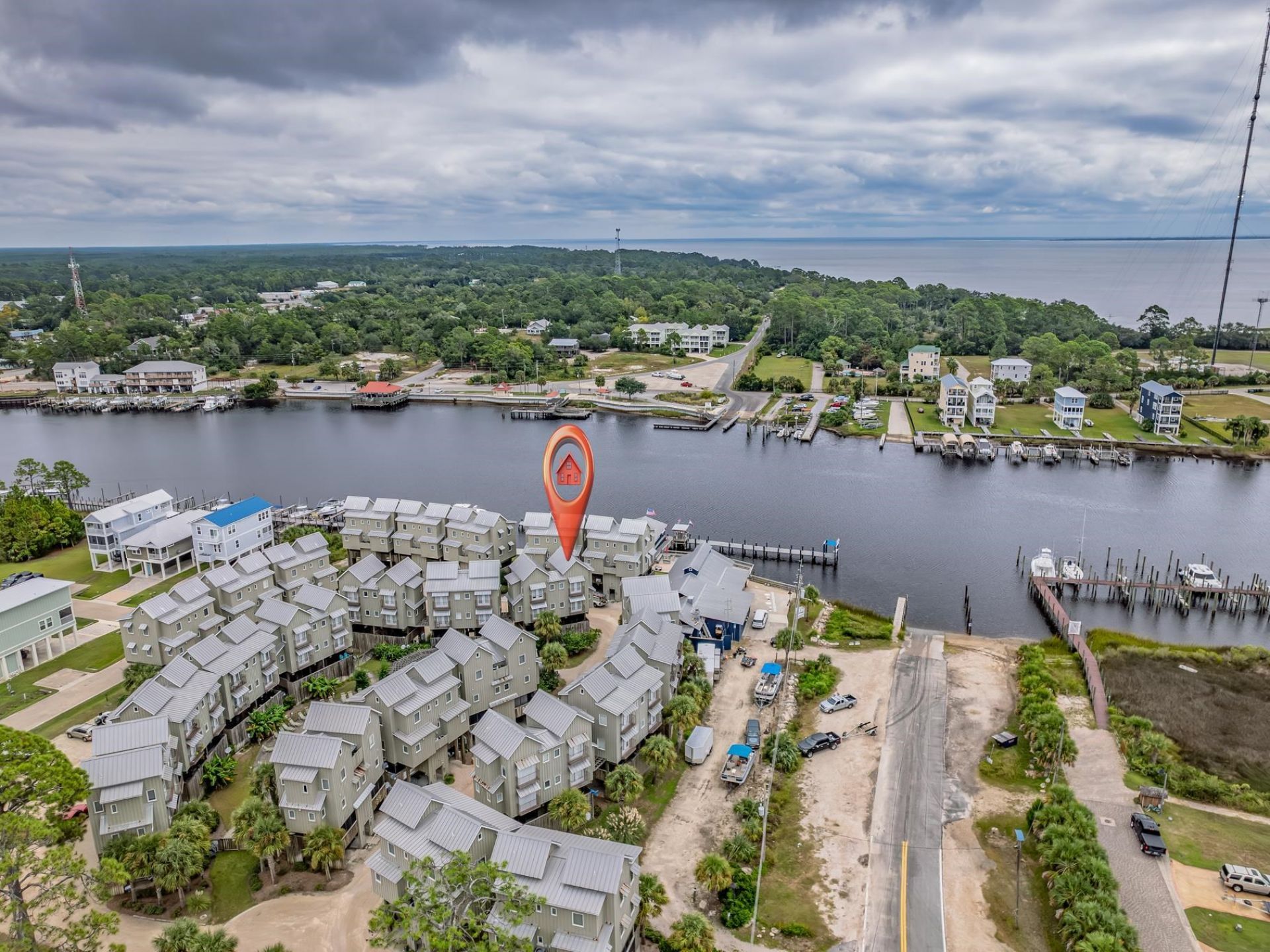 357 Pirates Landing Drive , Carrabelle, FL 32320 Photo