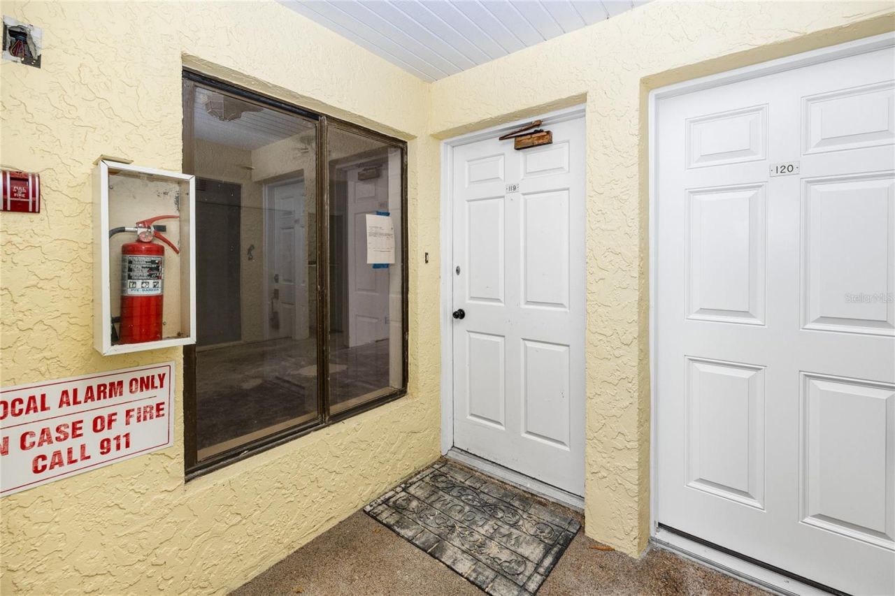7310 Sunshine Skyway Lane S, Unit 119, Saint Petersburg, FL 33711 Photo