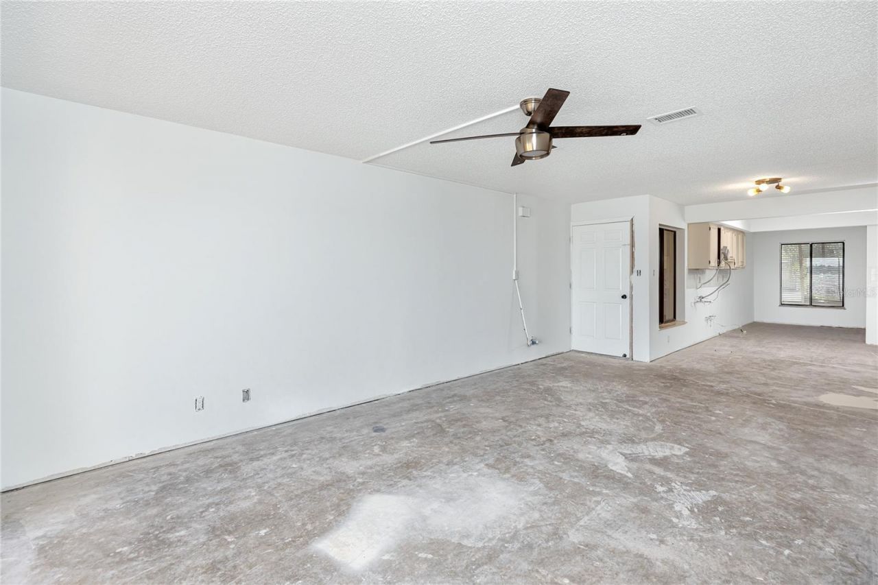 7310 Sunshine Skyway Lane S, Unit 119, Saint Petersburg, FL 33711 Photo