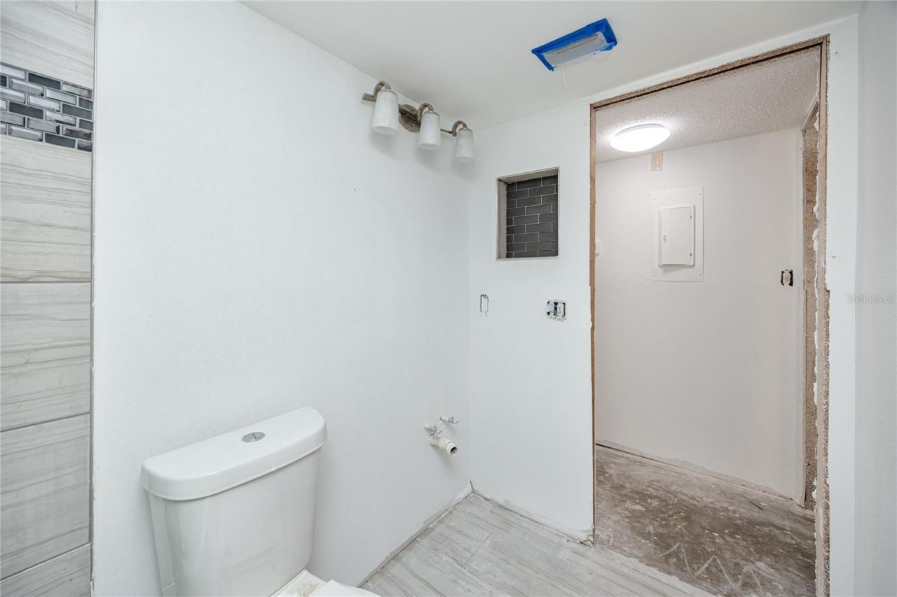 7310 Sunshine Skyway Lane S, Unit 119, Saint Petersburg, FL 33711 Photo