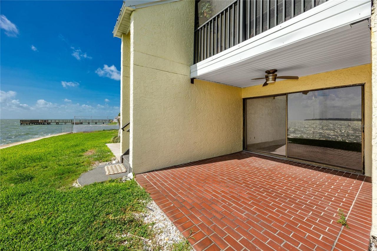 7310 Sunshine Skyway Lane S, Unit 119, Saint Petersburg, FL 33711 Photo