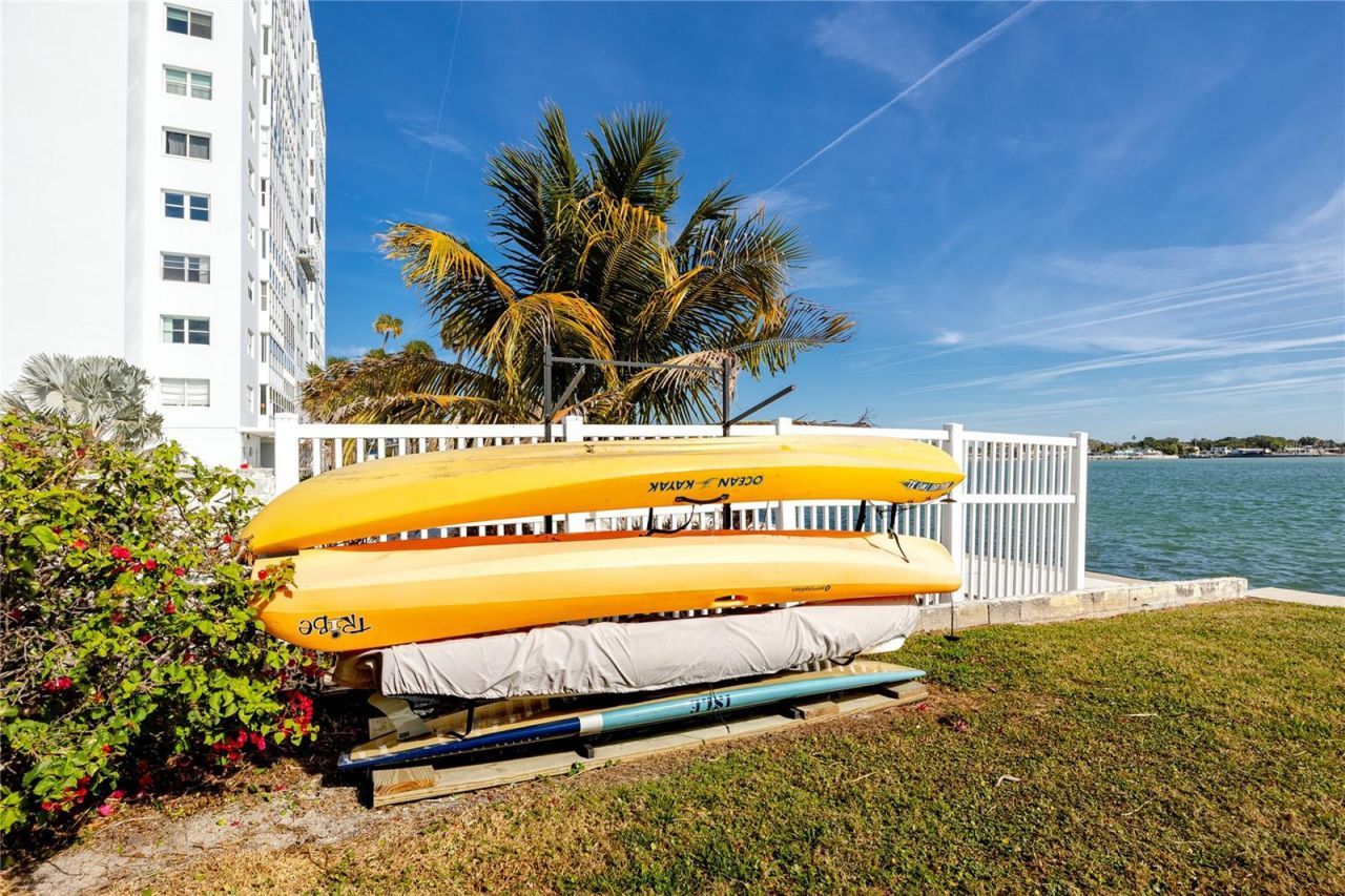 7310 Sunshine Skyway Lane S, Unit 119, Saint Petersburg, FL 33711 Photo