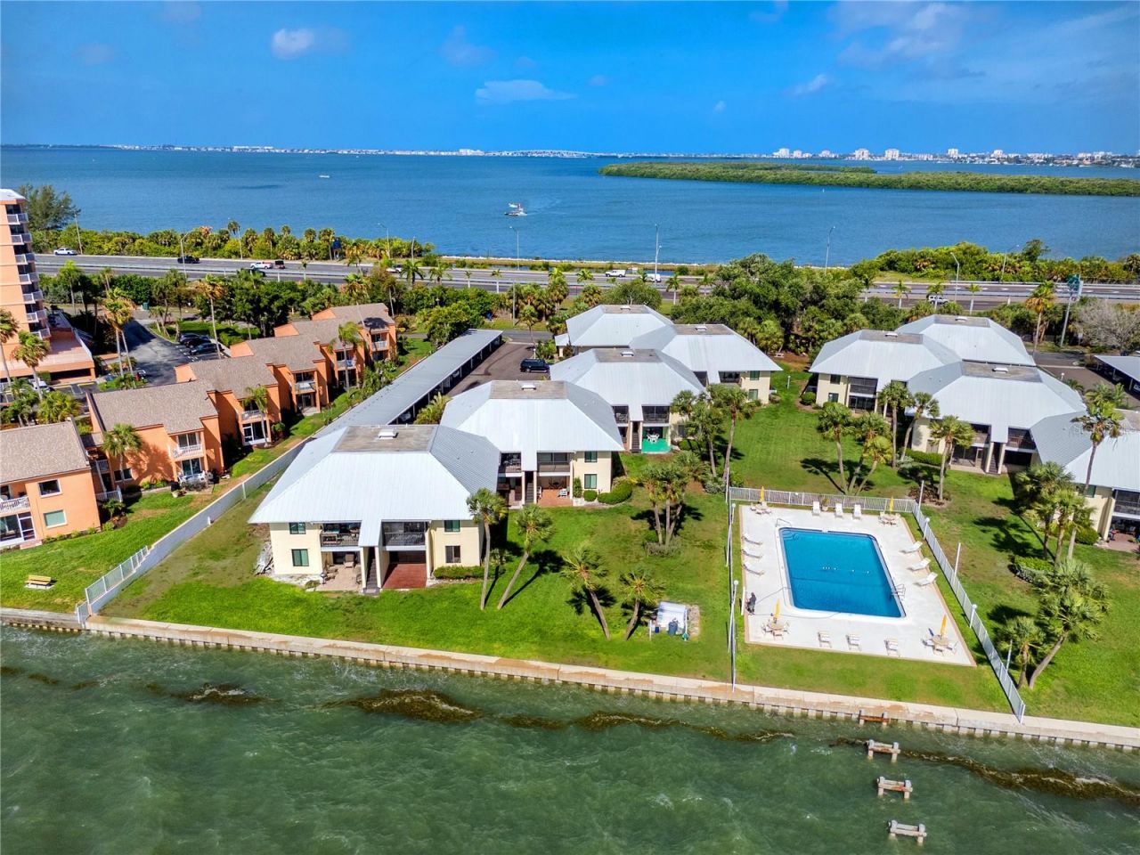7310 Sunshine Skyway Lane S, Unit 119, Saint Petersburg, FL 33711 Photo
