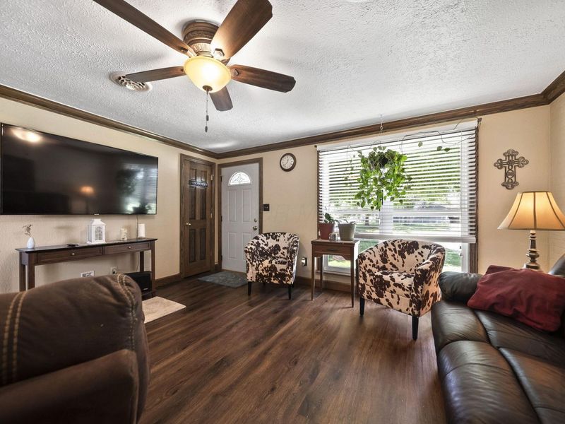 320 Apache Drive, Circleville, OH 43113 Photo 6