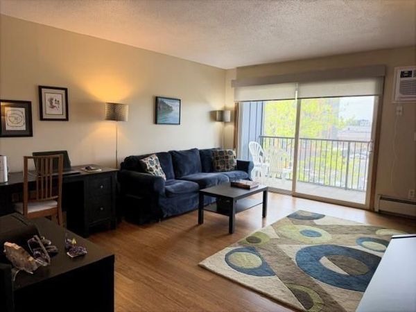 1 W Lake Street, Unit 406, Minneapolis, MN 55408