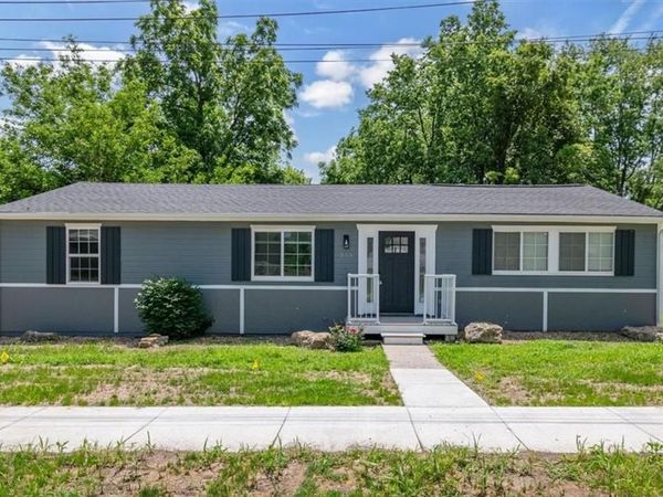 303 W Front Street, Grain Valley, MO 64029