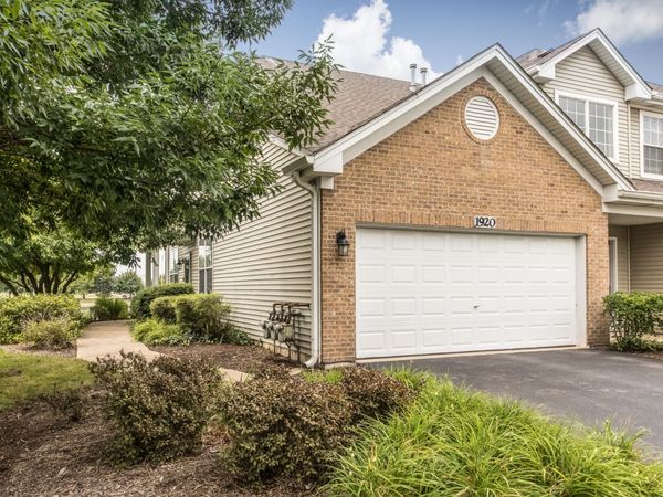 1920 Golden Gate Lane , Unit 1920, Naperville, IL 60563