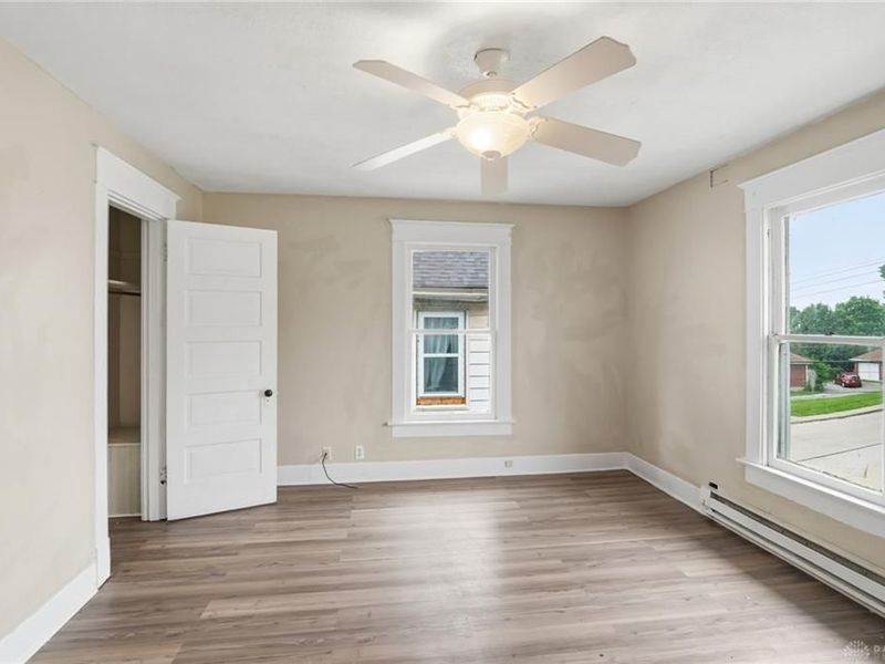 2404 S Sutphin Street, Middletown, OH 45044 Photo 18
