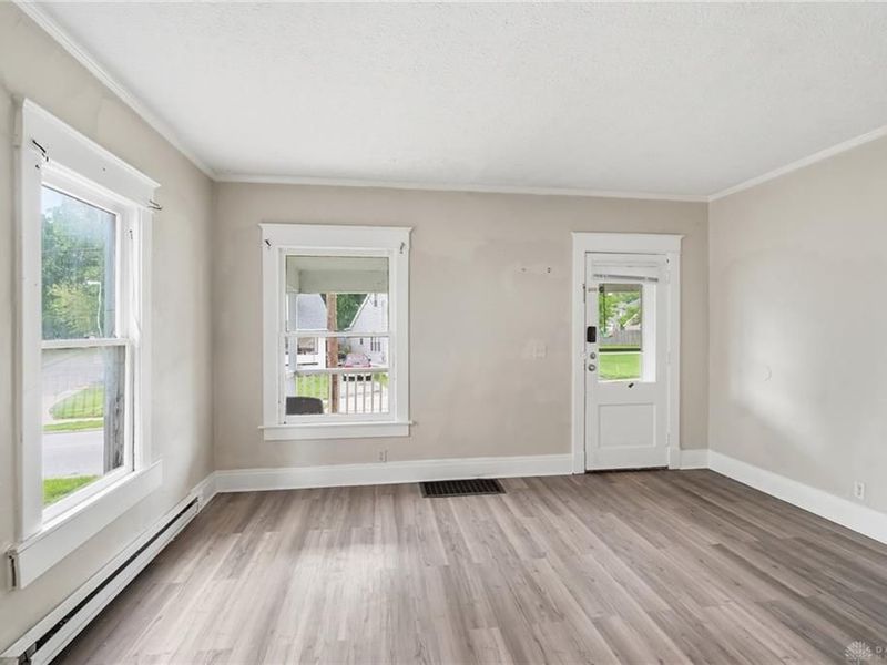 2404 S Sutphin Street, Middletown, OH 45044 Photo 6