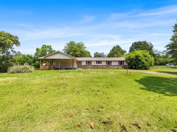 141 Highway 285 , Greenbrier, AR 72058