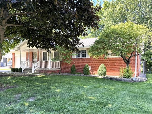 976 Highland Ave, Galion, OH 44833