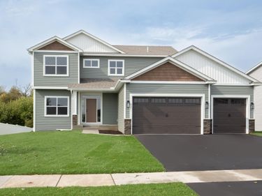 1026 Bellaire Boulevard NW, Isanti, MN 55040