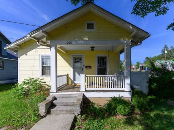 220 Mill Hill Drive, White Sulphur Springs, WV 24986