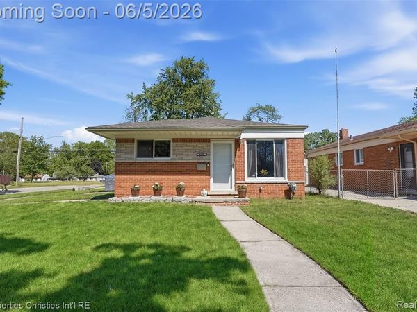8982 Beatrice Street, Livonia, MI 48150